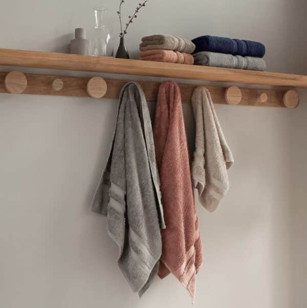 TOALLA BAÑO PLUS ALG EGIPCIO 550G GRIS 90X160C BUDDEMEY - Imagen 3