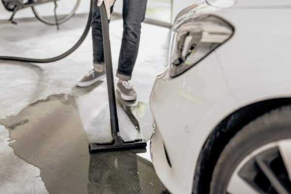 ASPIRADORA MULTIUSO SECO HUMEDO 20L 1000W WD4 KARCHER - Imagen 3